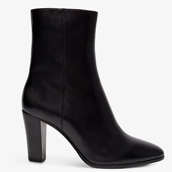 NEW Maje Fanette Pointed-Toe Leather Ankle Boots Size 9 - Picture 1 of 13